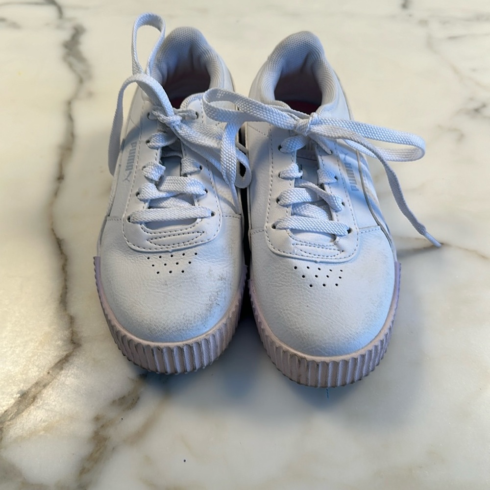 Girl’s Puma Shoes
